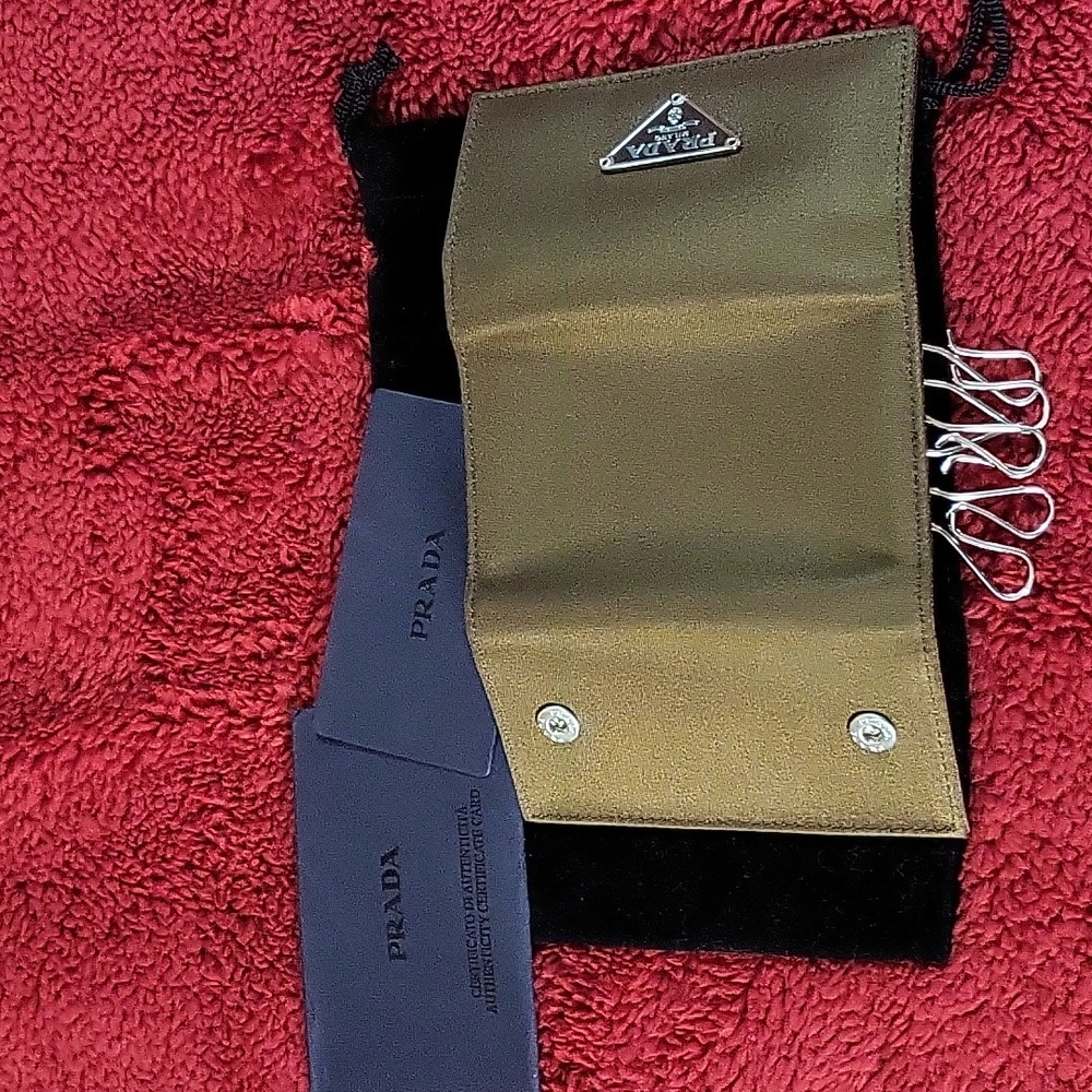 New Prada brown nylon key case - Picture 2 of 4